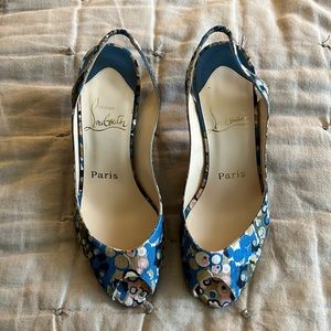 New without tags louboutin kitten heel pump